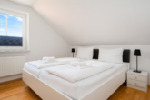 Schlafzimmer 2 im OG - Gemütliches Friesenhaus in Sackgassenlage von Norden!