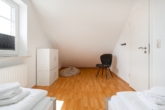 Schlafzimmer 3 im OG - Gemütliches Friesenhaus in Sackgassenlage von Norden!